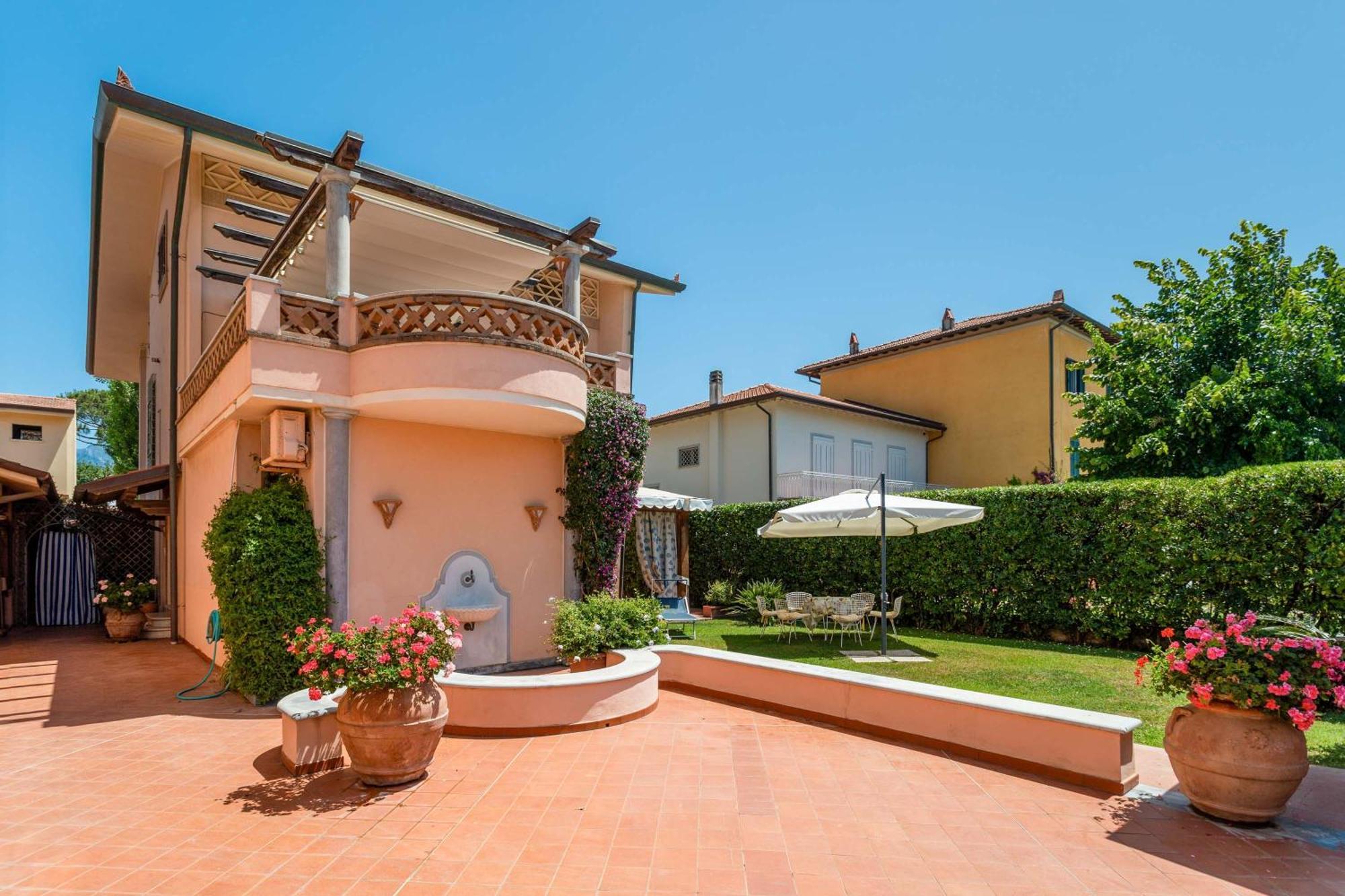 Hotel Sonia Forte dei Marmi Ngoại thất bức ảnh