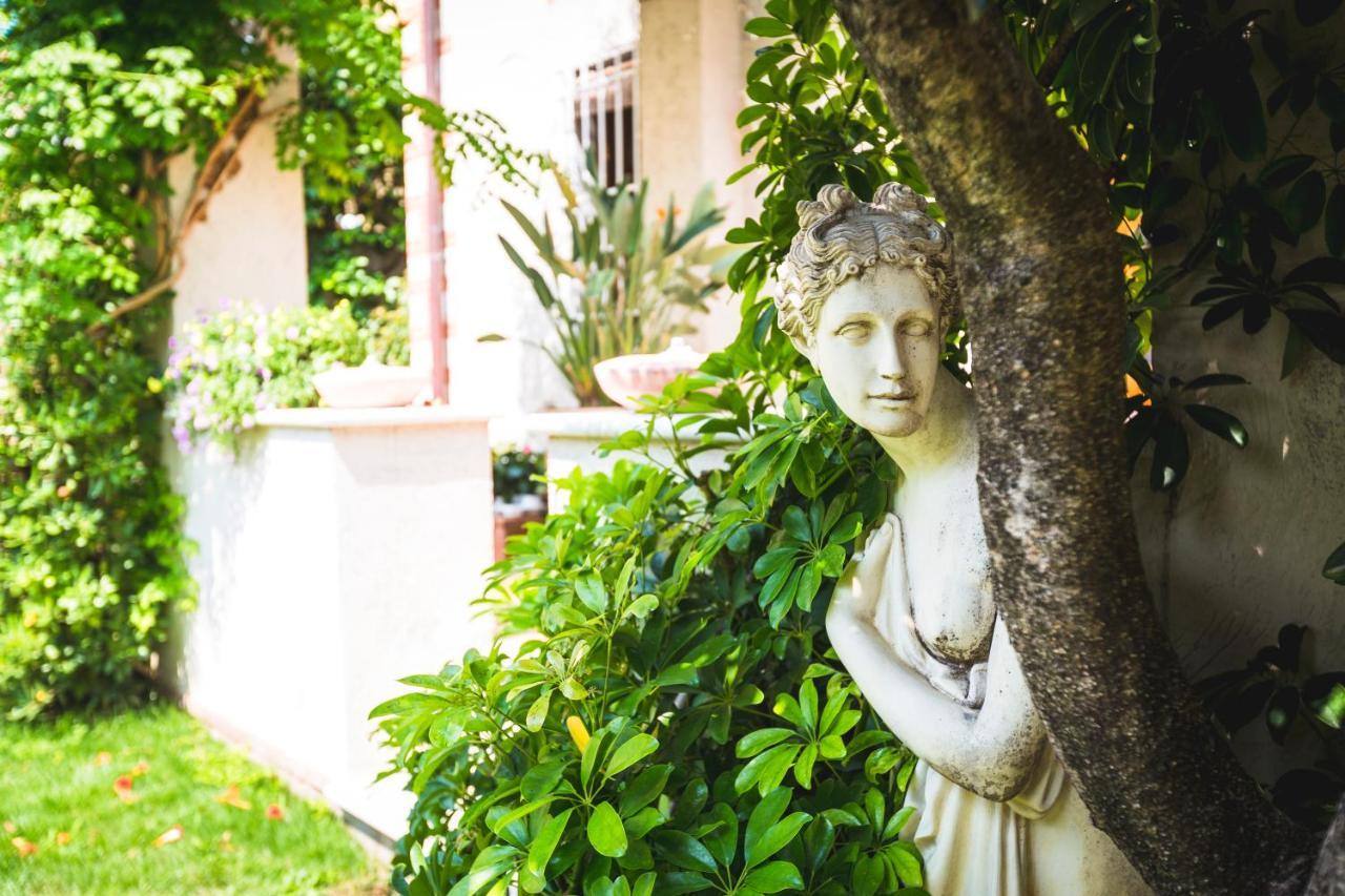Hotel Sonia Forte dei Marmi Ngoại thất bức ảnh