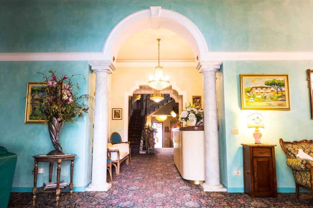 Hotel Sonia Forte dei Marmi Ngoại thất bức ảnh